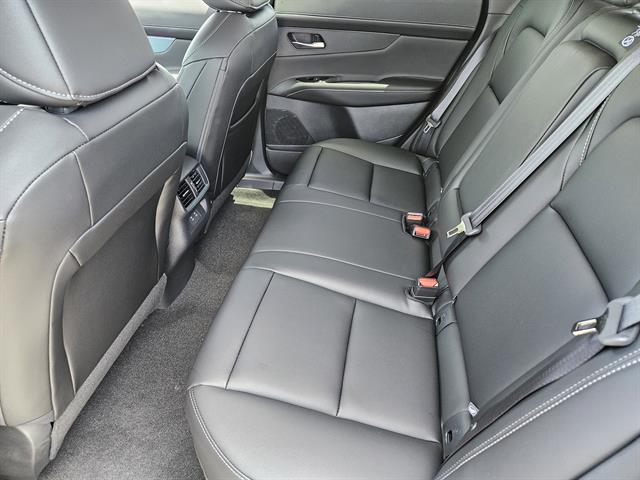 2025 Nissan Murano SL photo 17