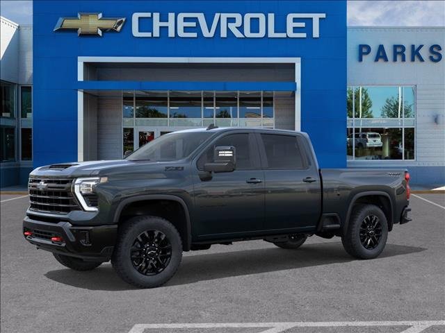 2025 Chevrolet Silverado 2500HD LT photo 2