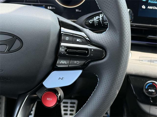 2025 Hyundai Elantra N Base photo 22