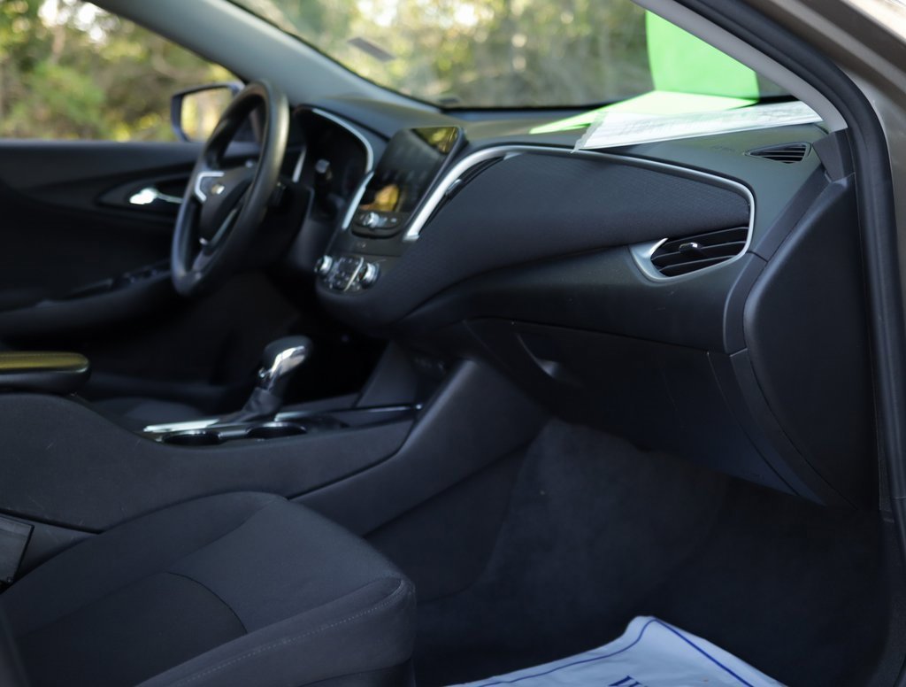 2022 Chevrolet Malibu 1LT photo 26