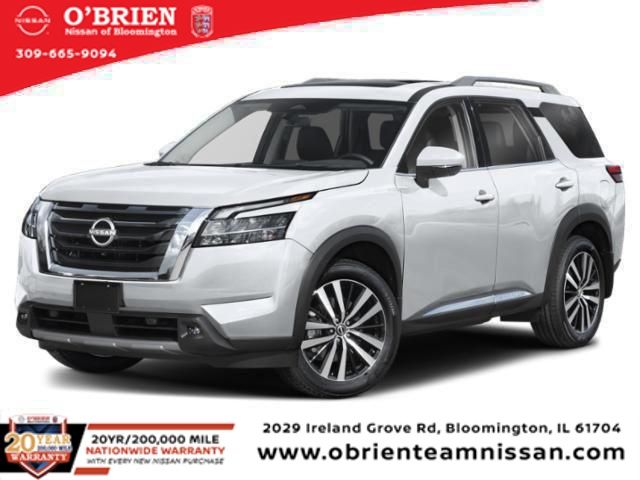 2025 Nissan Pathfinder Platinum's photo