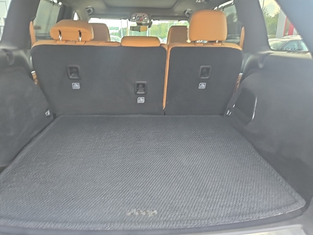 2024 Jeep Grand Cherokee Summit photo 37
