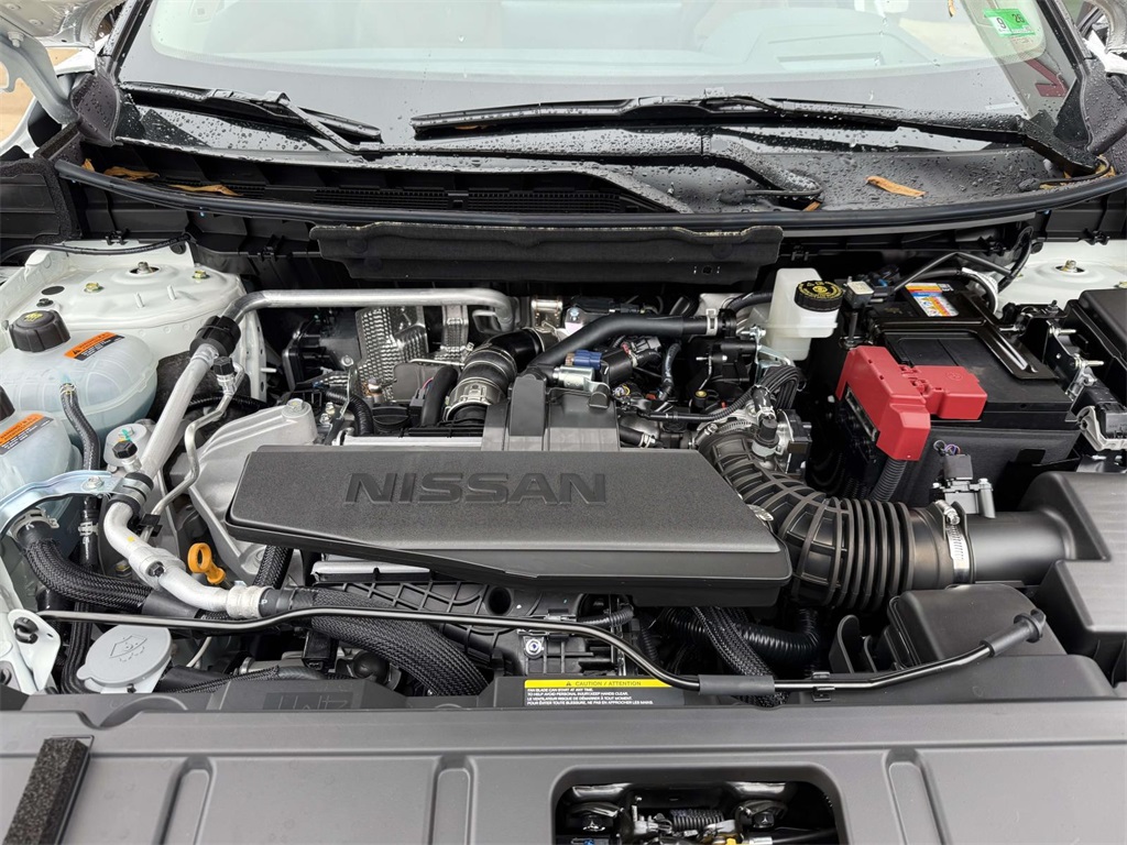 2026 Nissan Rogue Platinum photo 11
