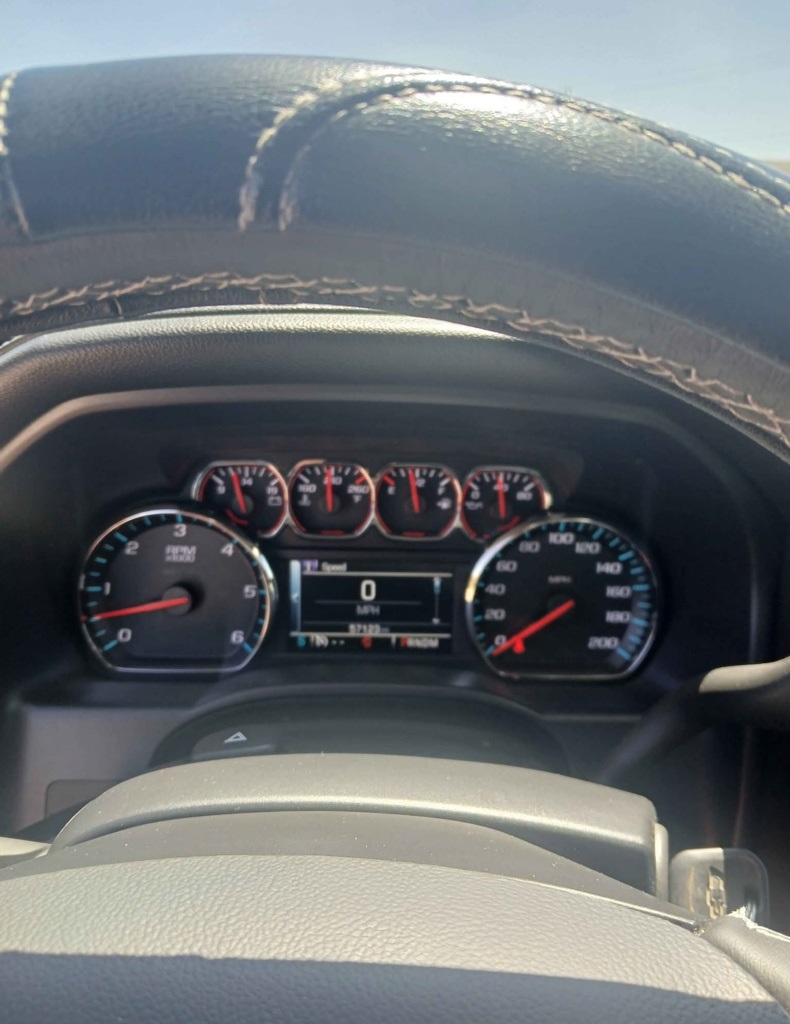 2016 Chevrolet Silverado 1500 LTZ photo 5