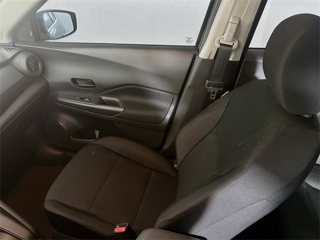 2025 Nissan Kicks Play S photo 22