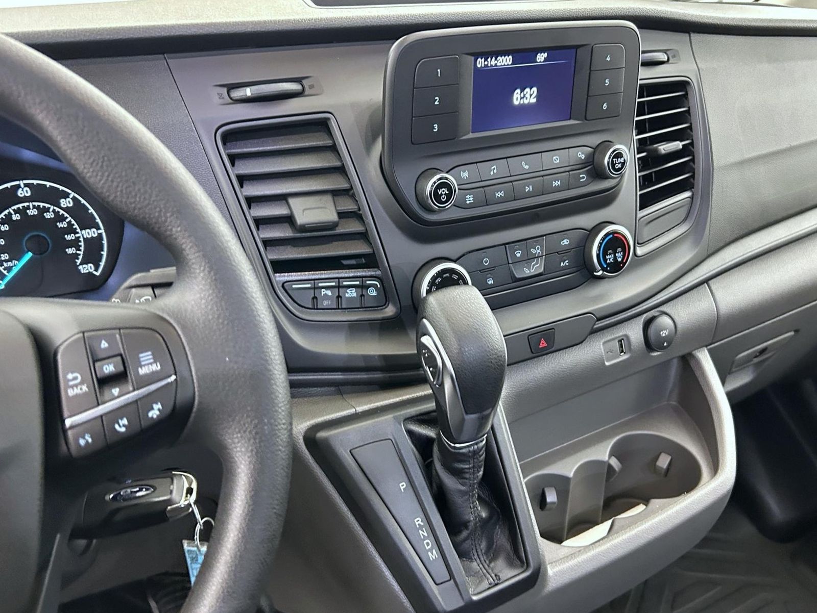 2025 Ford Transit photo 12