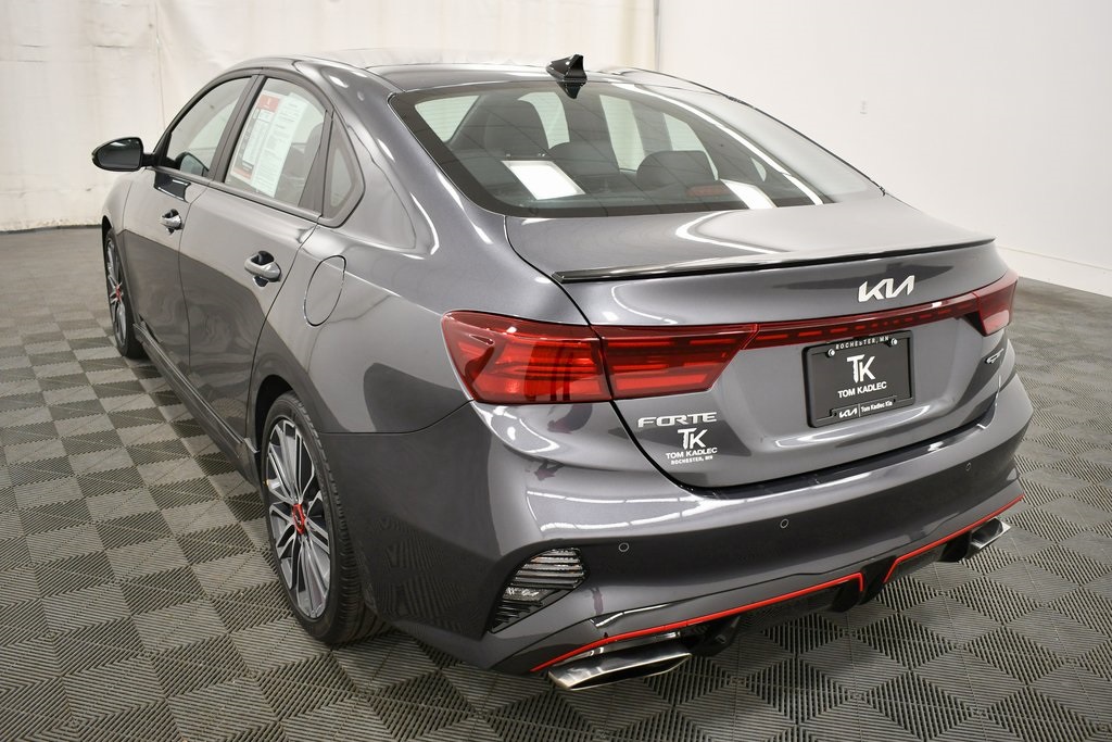 2023 Kia Forte GT photo 5