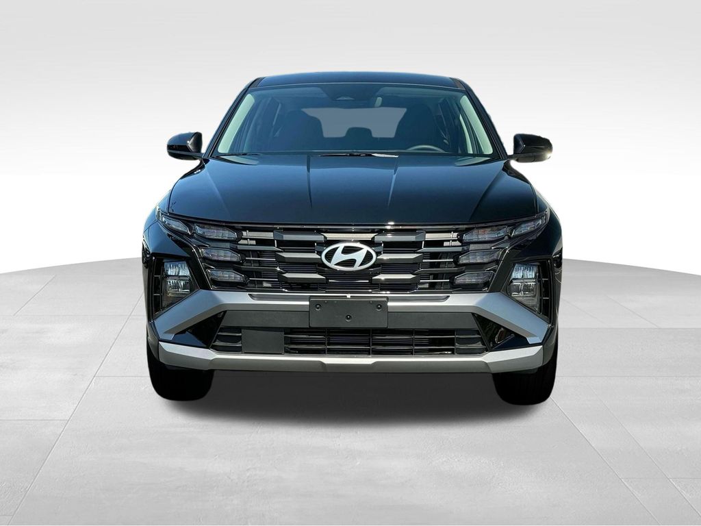 2025 Hyundai Tucson SE photo 4