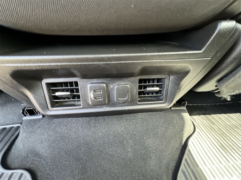 2021 Chevrolet Silverado 1500 LT photo 28