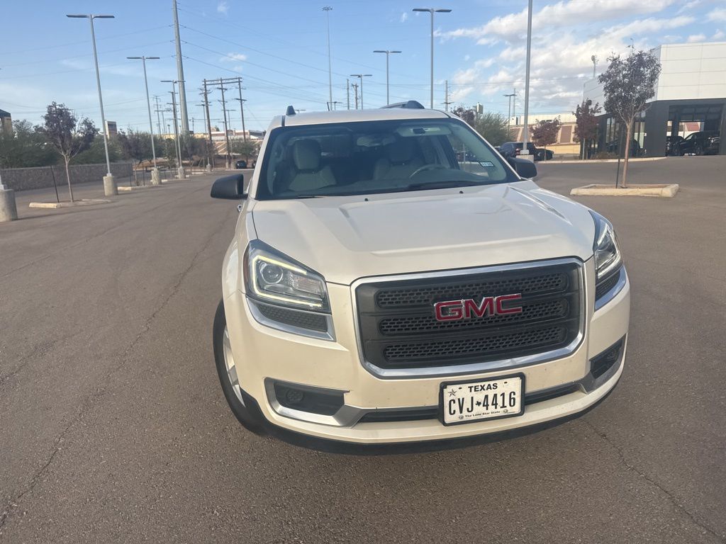 2014 Gmc Acadia SLE photo 4