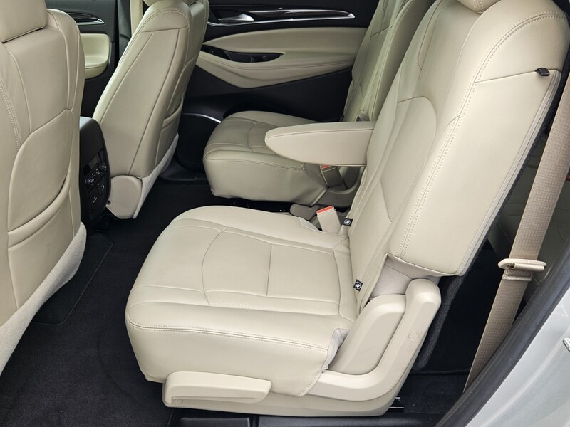 2021 Buick Enclave Premium photo 9