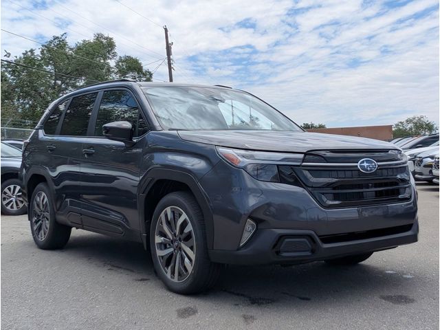 2025 Subaru Forester Touring's photo