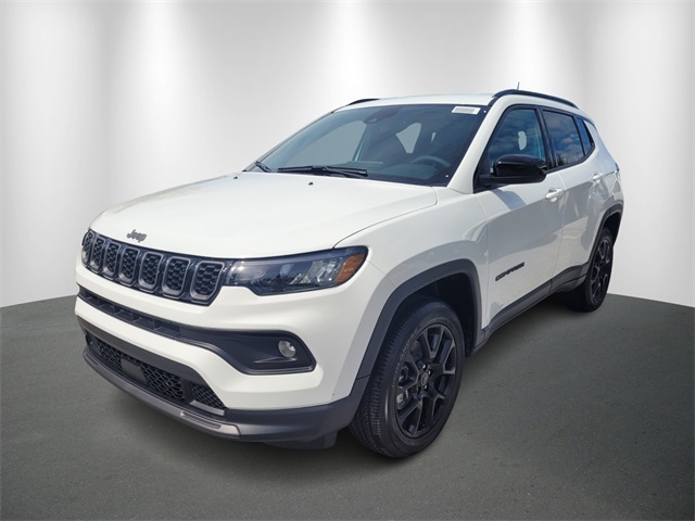 2026 Jeep Compass Latitude Altitude photo 2