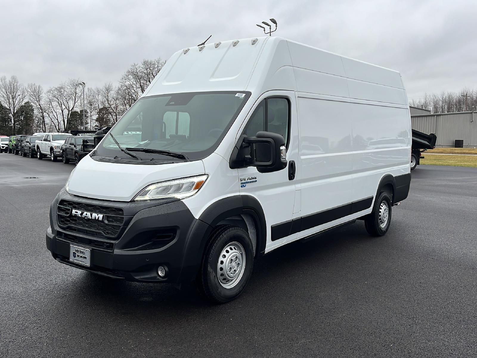 2024 Ram ProMaster 3500 photo 2