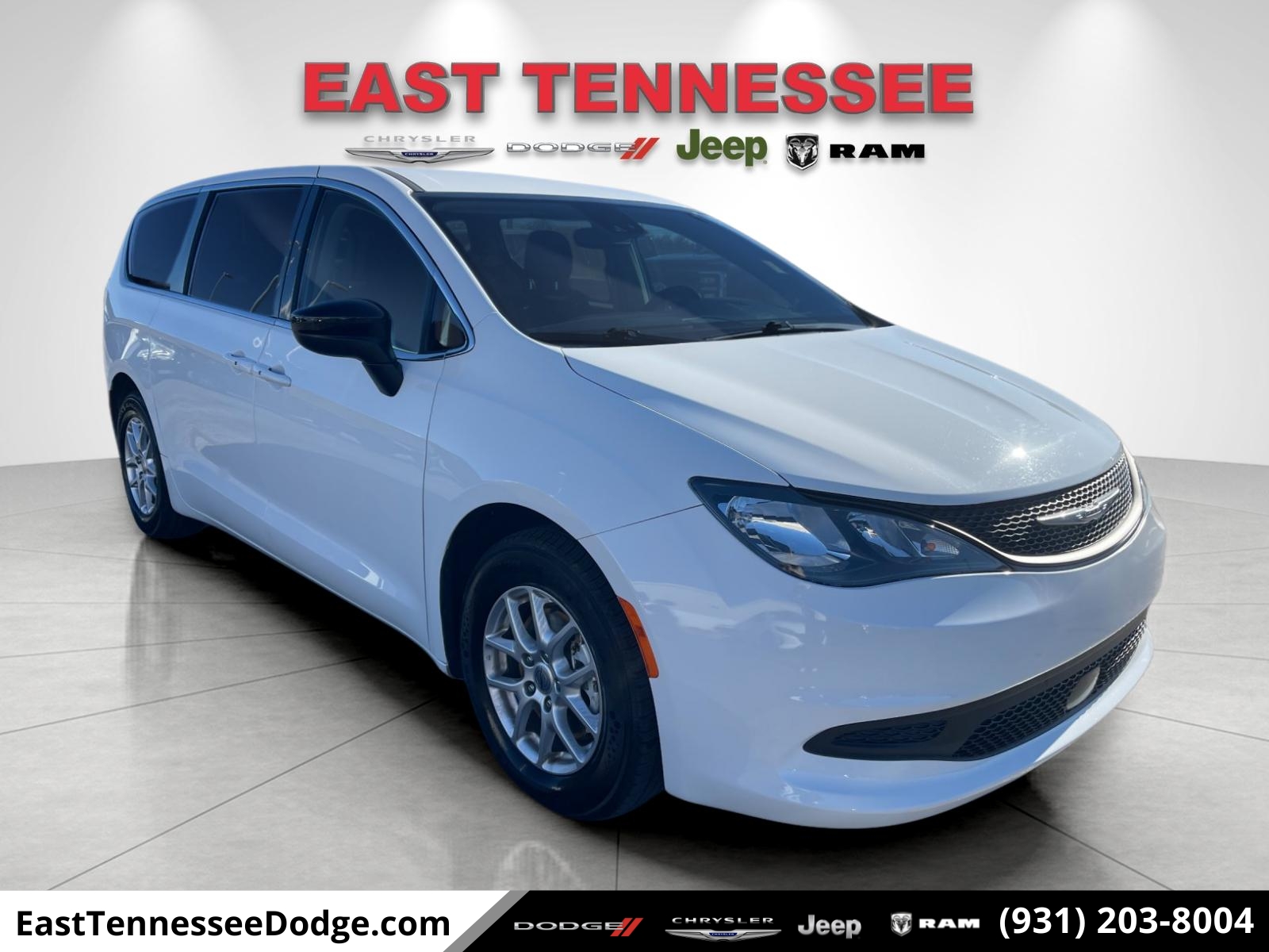 Pre-Owned 2024 Chrysler Voyager LX's photo