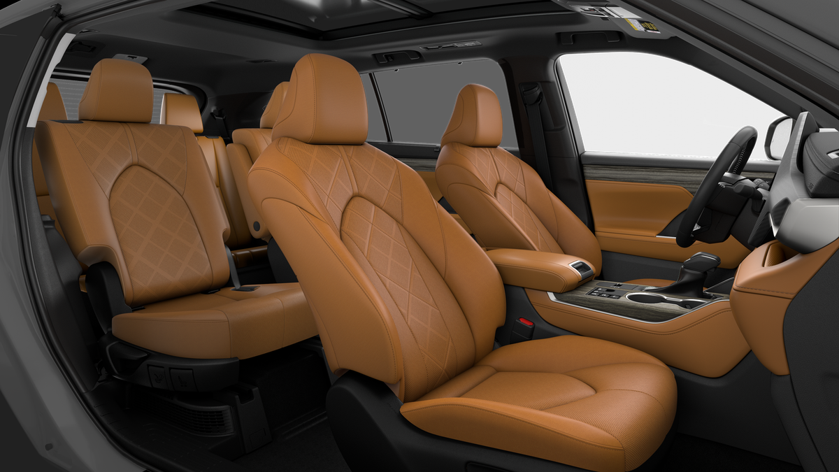 2026 Toyota Highlander Hybrid Platinum photo 2