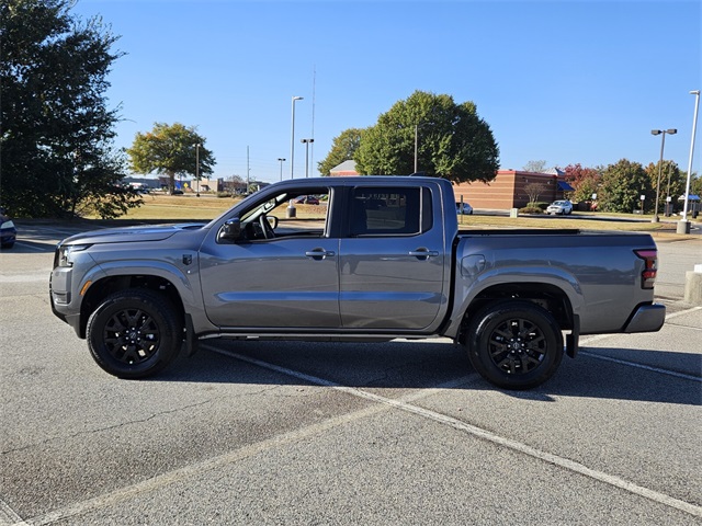 2026 Nissan Frontier SV photo 4