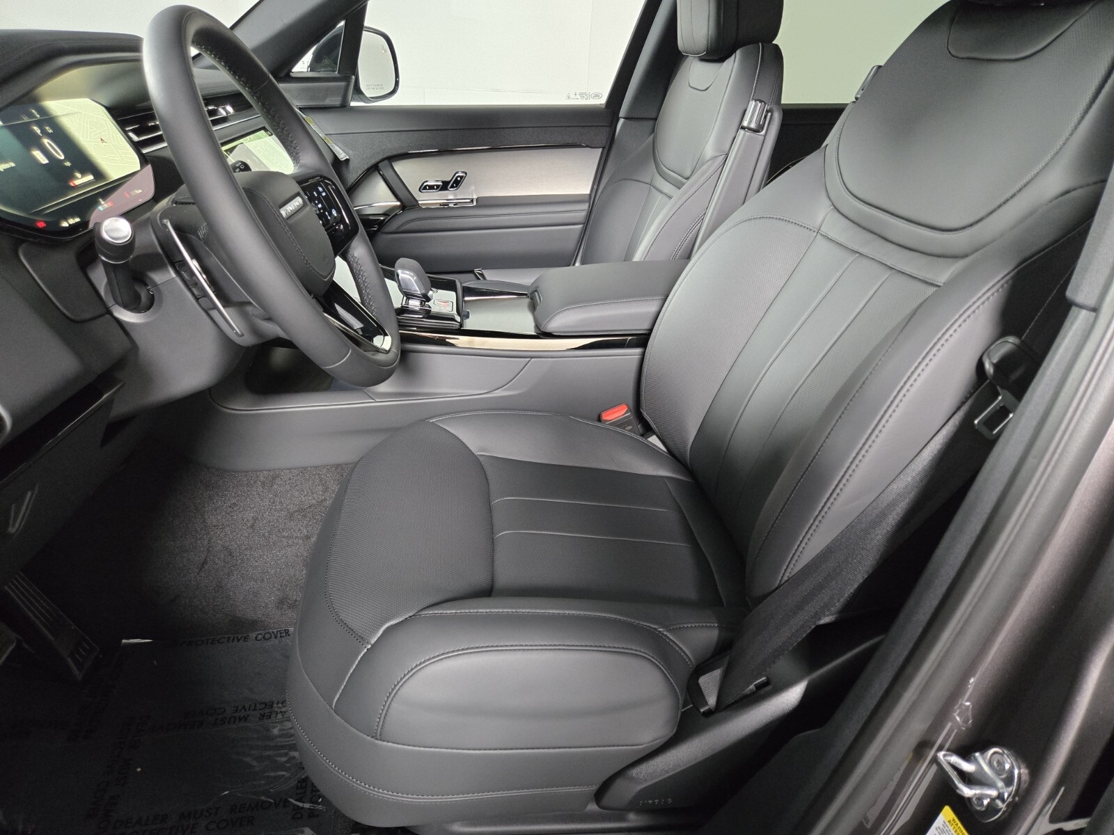 2025 Land Rover Range Rover Sport SE photo 9