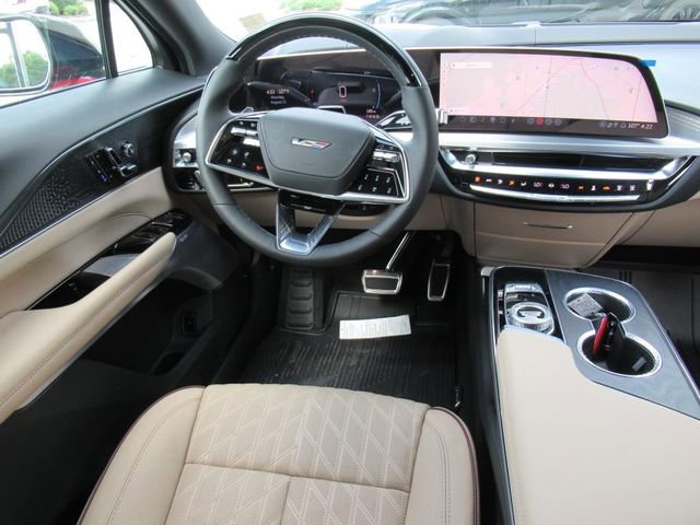 2026 Cadillac Lyriq photo 13