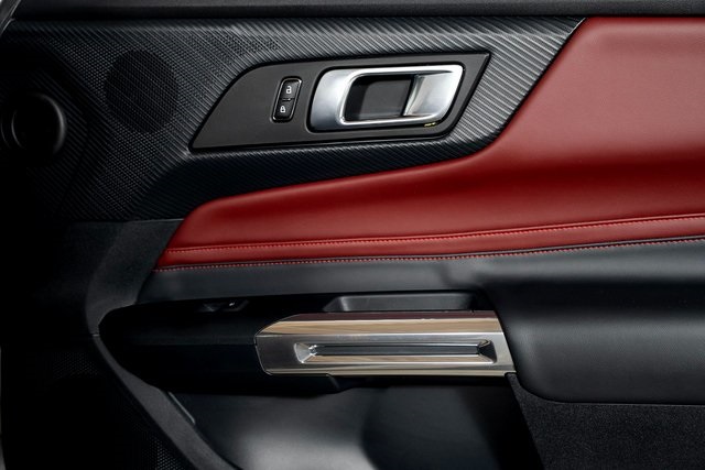 2024 Ford Mustang GT Premium Convertible photo 42