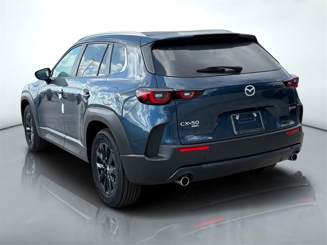 2025 Mazda CX-50 2.5 S Preferred photo 4