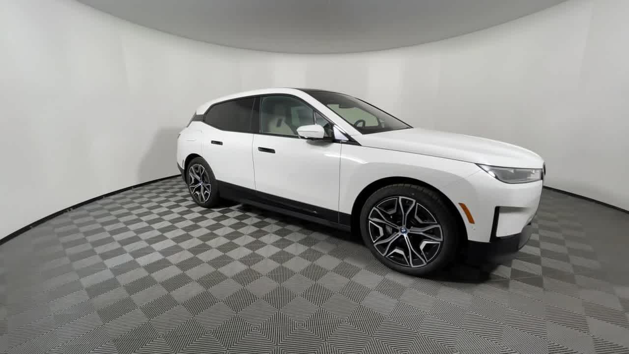 2022 Bmw iX photo 2