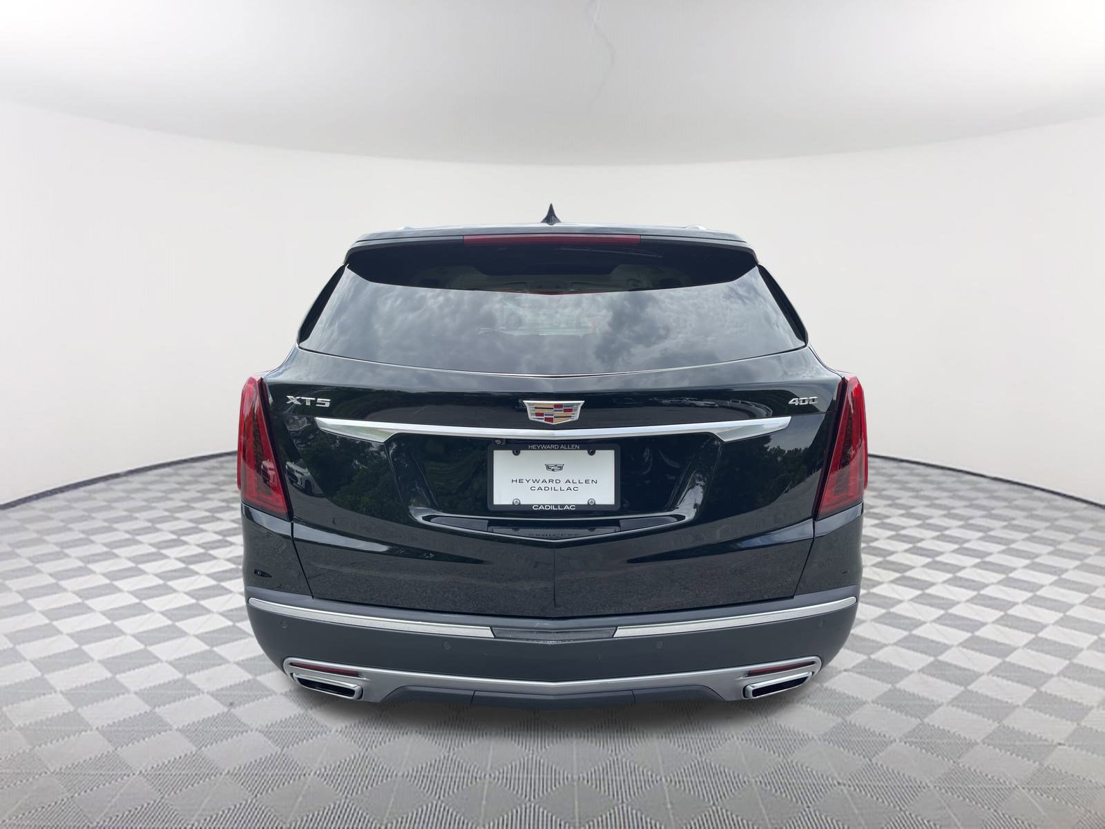 2025 Cadillac XT5 Premium Luxury photo 4