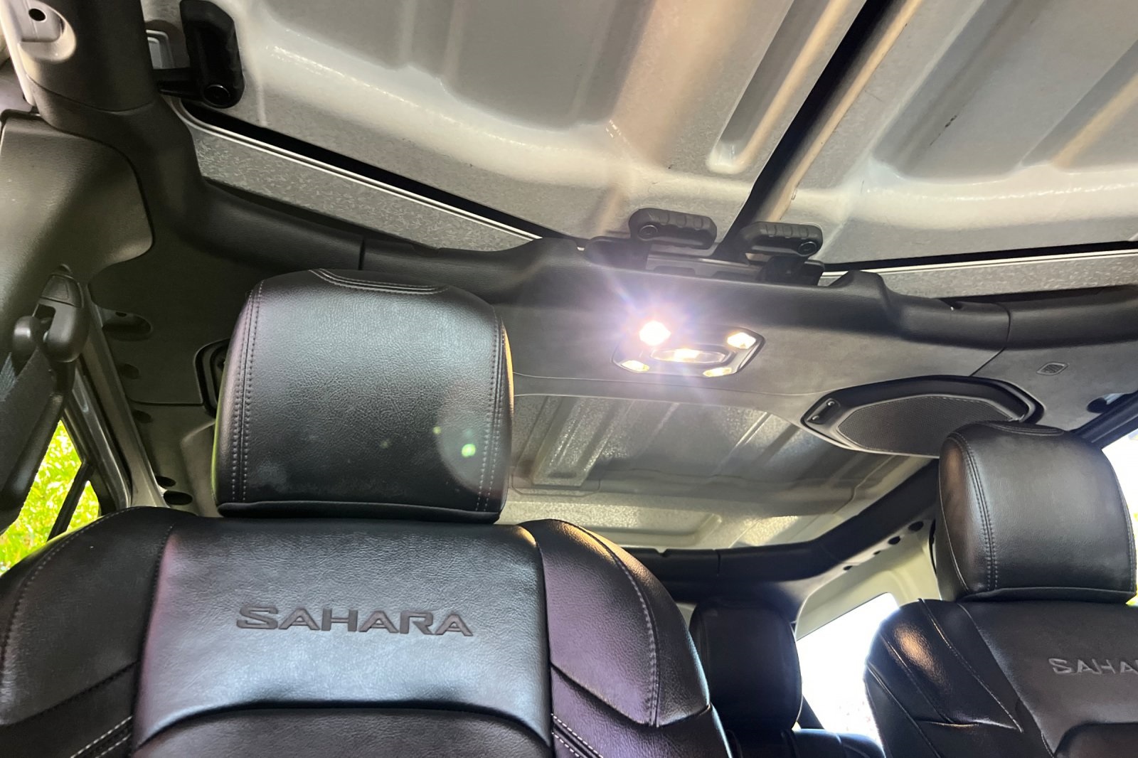 2023 Jeep Wrangler Sahara 4xe photo 15