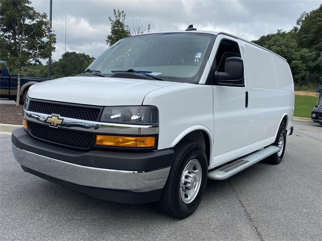 2024 Chevrolet Express 2500 Work Van Cargo photo 9
