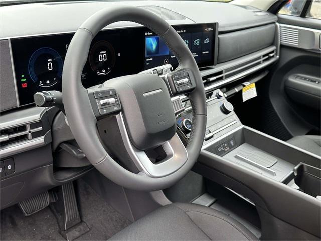 2026 Hyundai Santa Fe SE photo 2