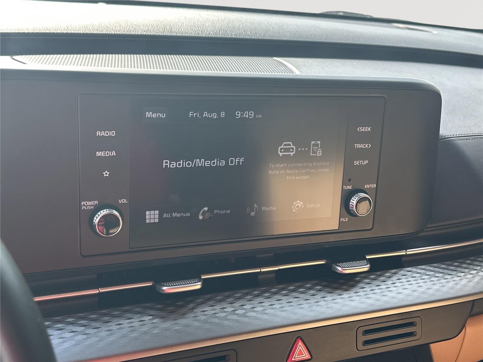 2023 Kia Carnival LX photo 14