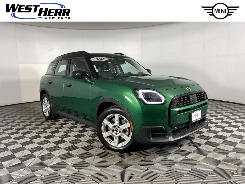 2025 MINI Countryman S's photo