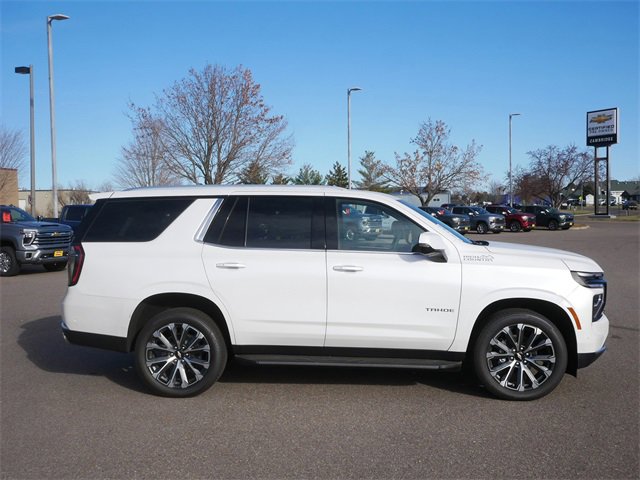 2025 Chevrolet Tahoe High Country photo 2