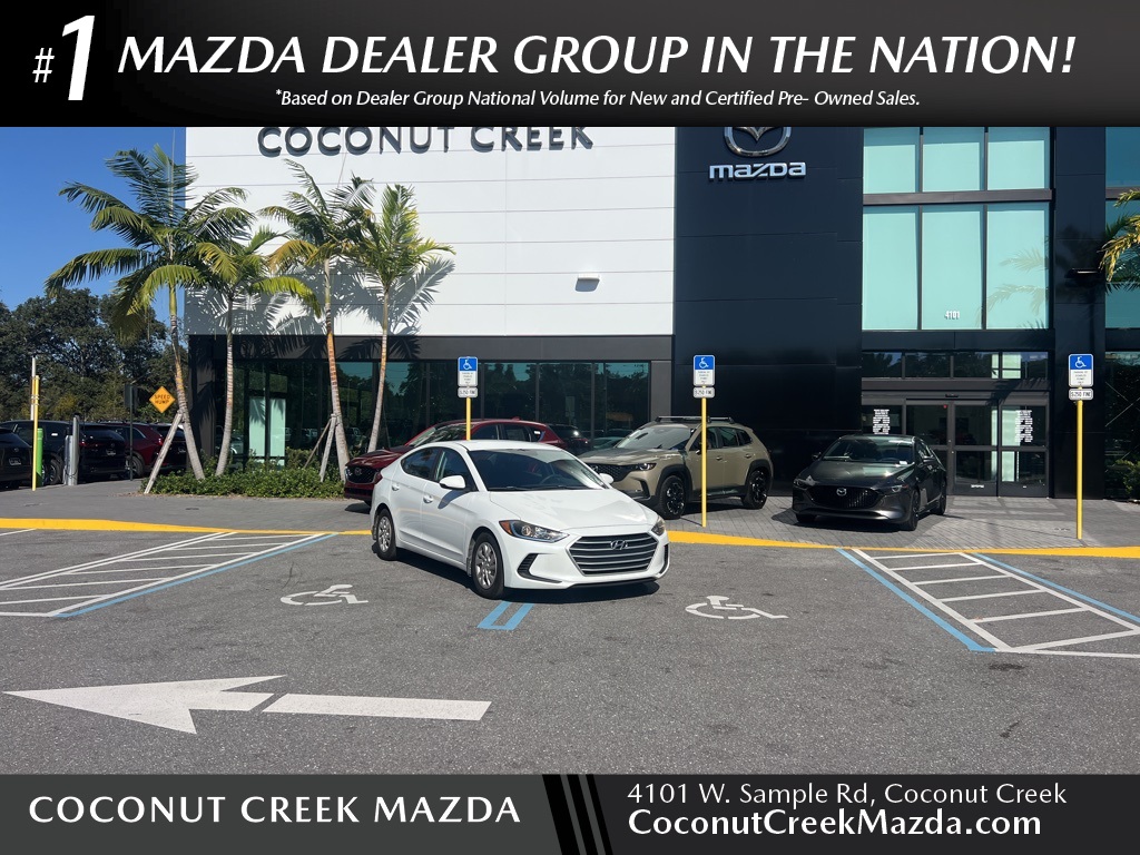 2018 Hyundai Elantra SE