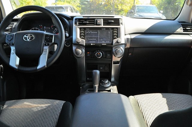 2024 Toyota 4Runner SR5 4WD photo 16