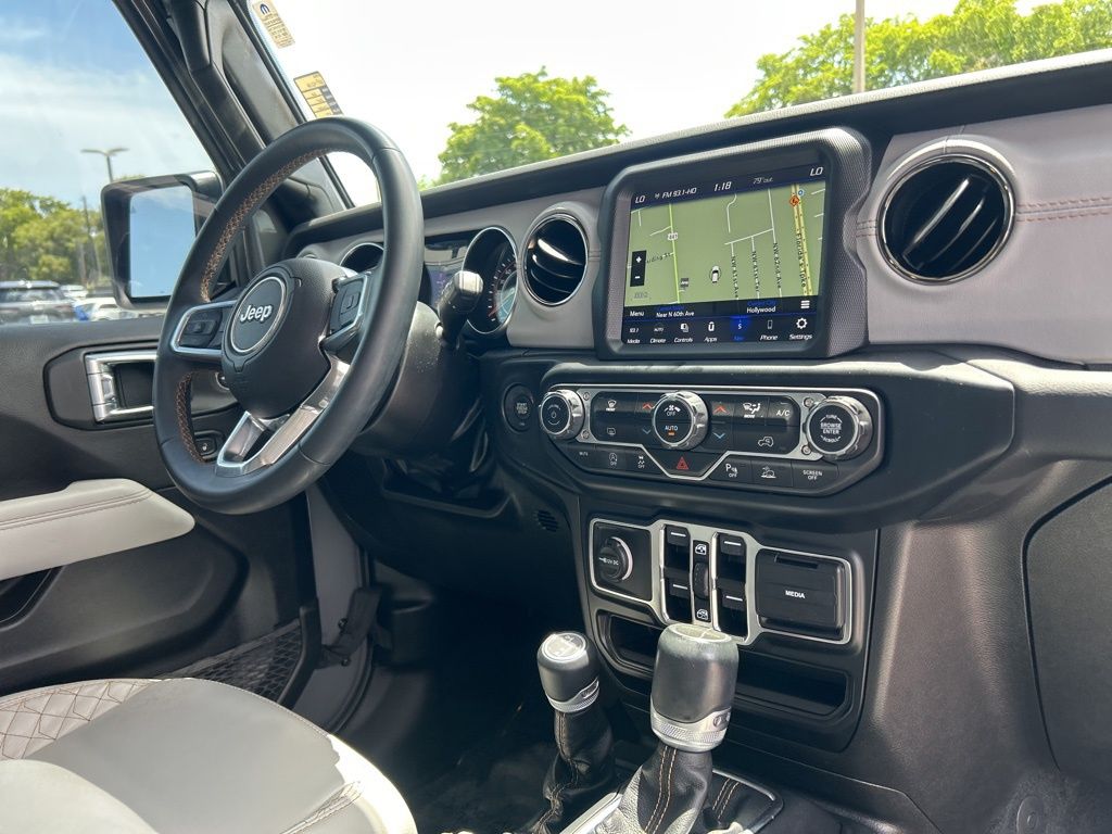 2022 Jeep Gladiator High Altitude photo 26
