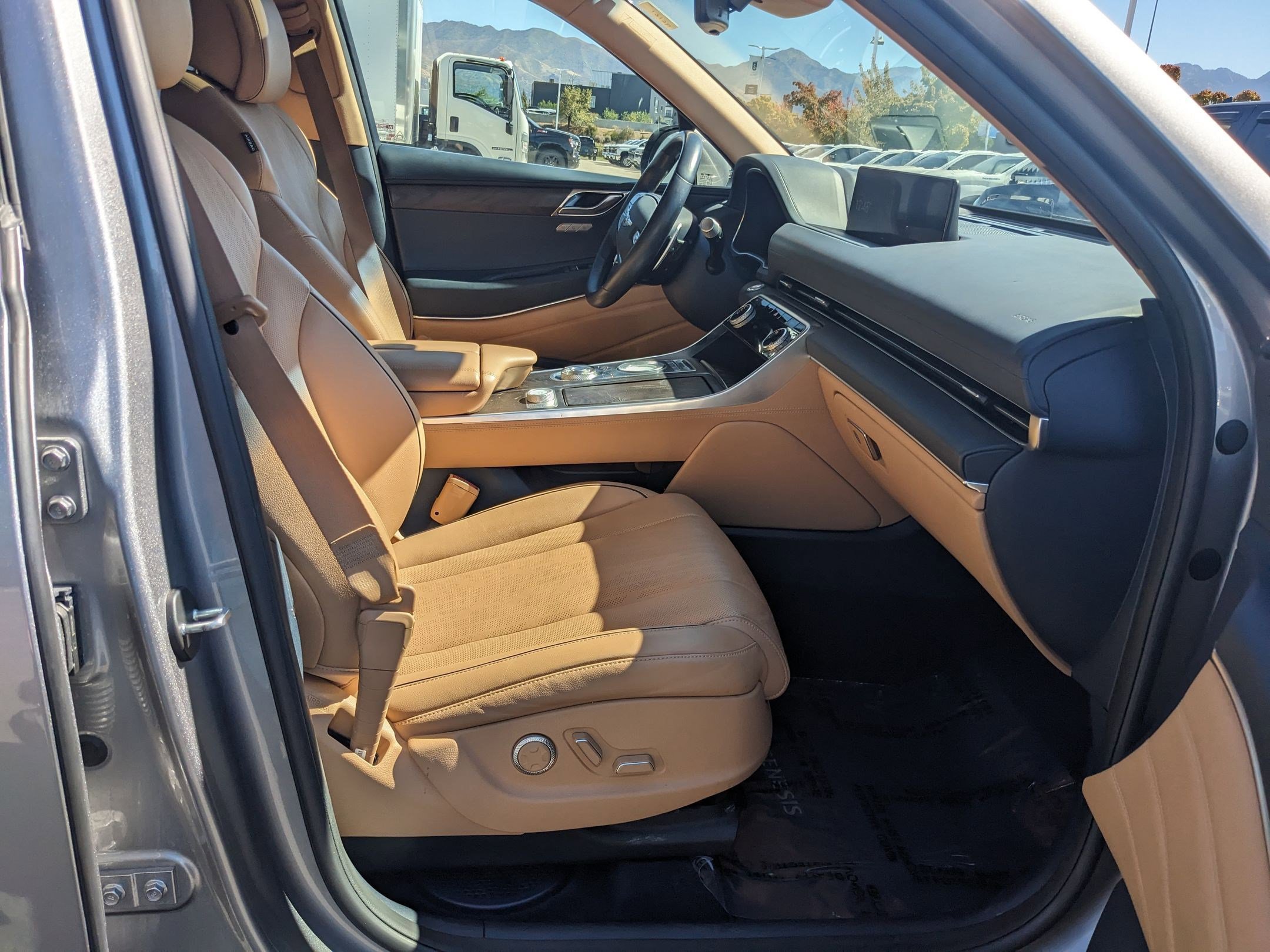 2022 Genesis GV80 Advanced photo 19