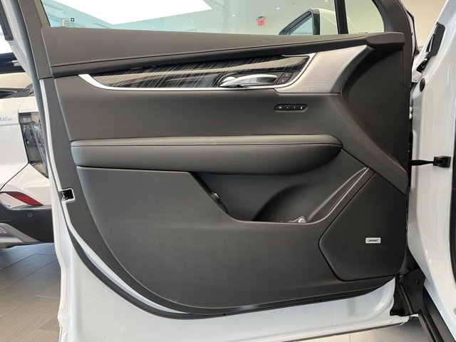 2025 Cadillac XT6 Premium Luxury photo 10