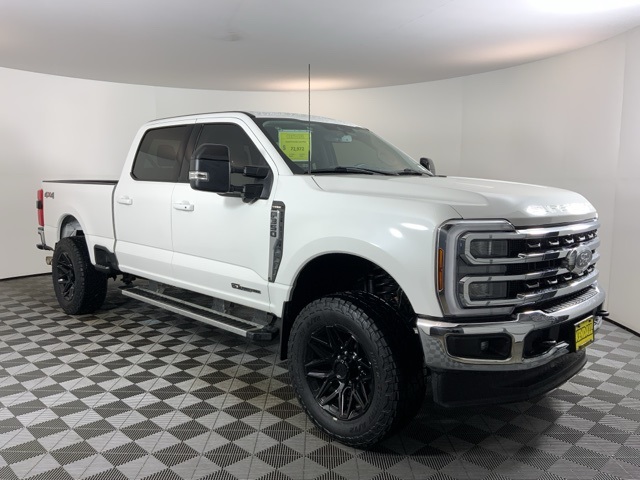 Used 2024 White Ford Lariat image 3
