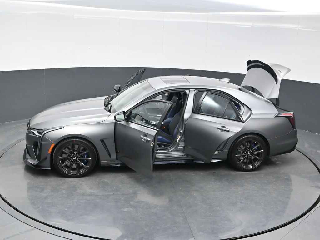 2025 Cadillac CT4 Blackwing photo 35