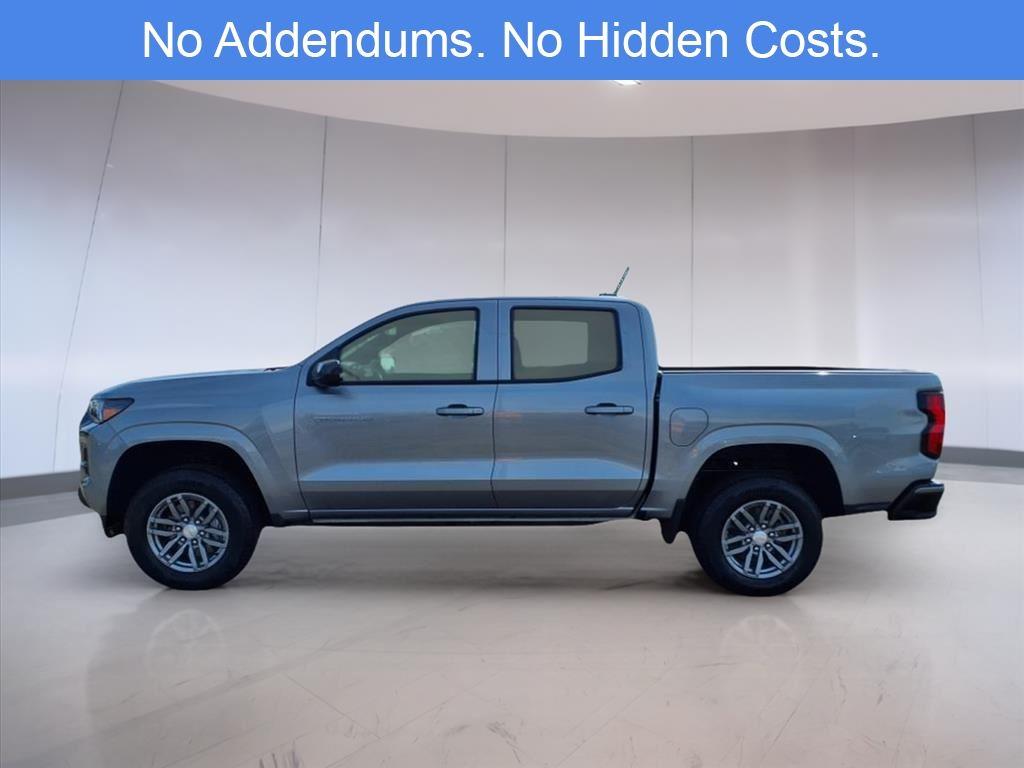 2026 Chevrolet Colorado LT photo 2