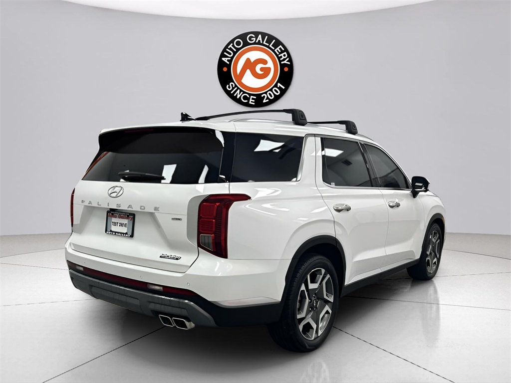 2023 Hyundai Palisade SEL photo 3