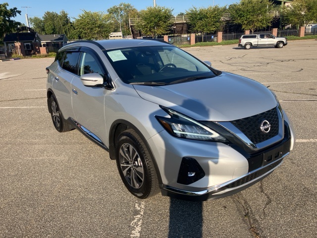 2024 Nissan Murano SV photo 3