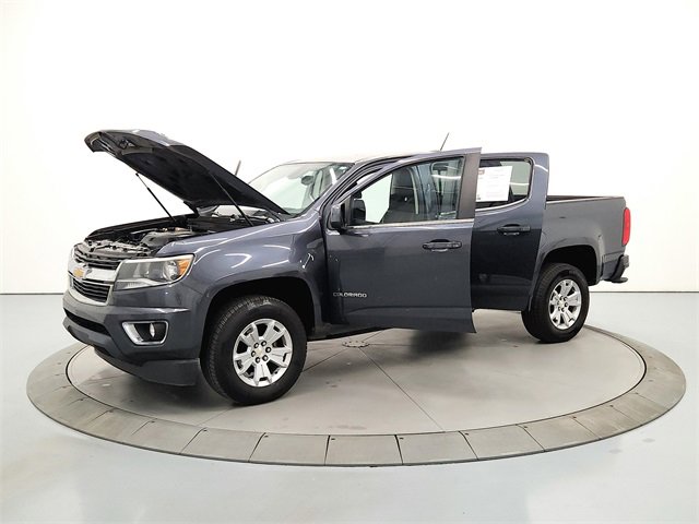2017 Chevrolet Colorado LT photo 11
