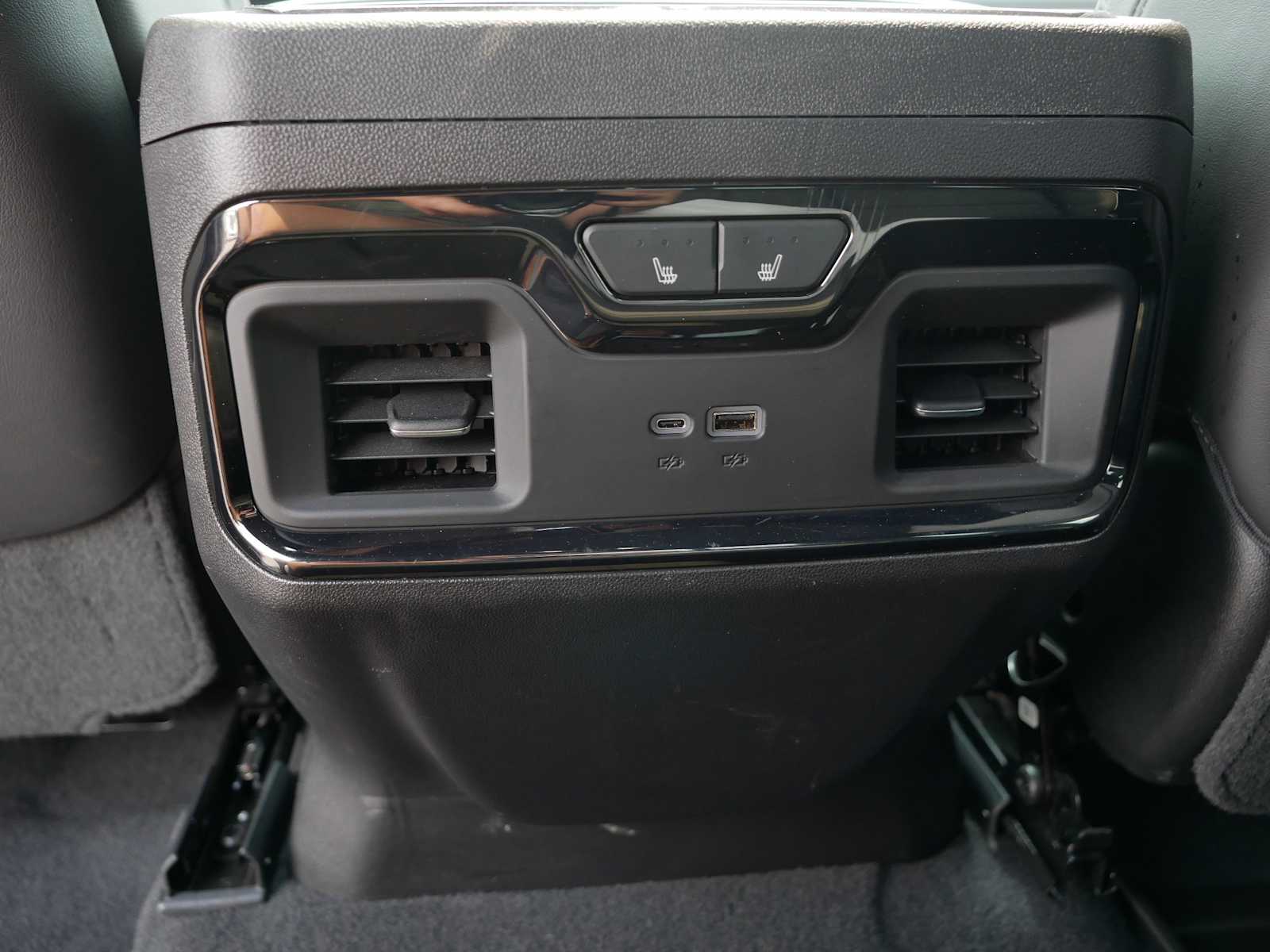 2024 Gmc Sierra 1500 AT4X photo 17