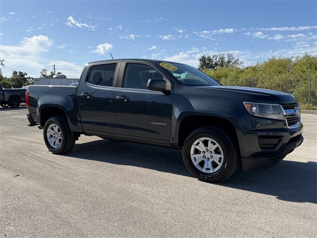 2019 Chevrolet Colorado LT photo 3