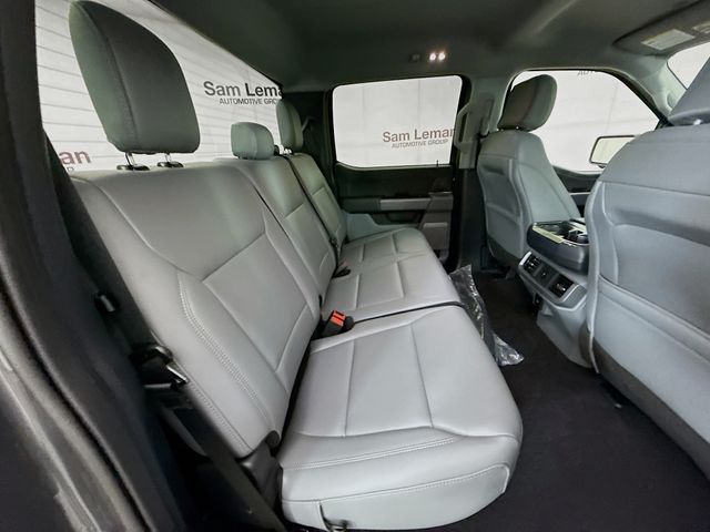 2025 Ford F-150 XLT photo 27