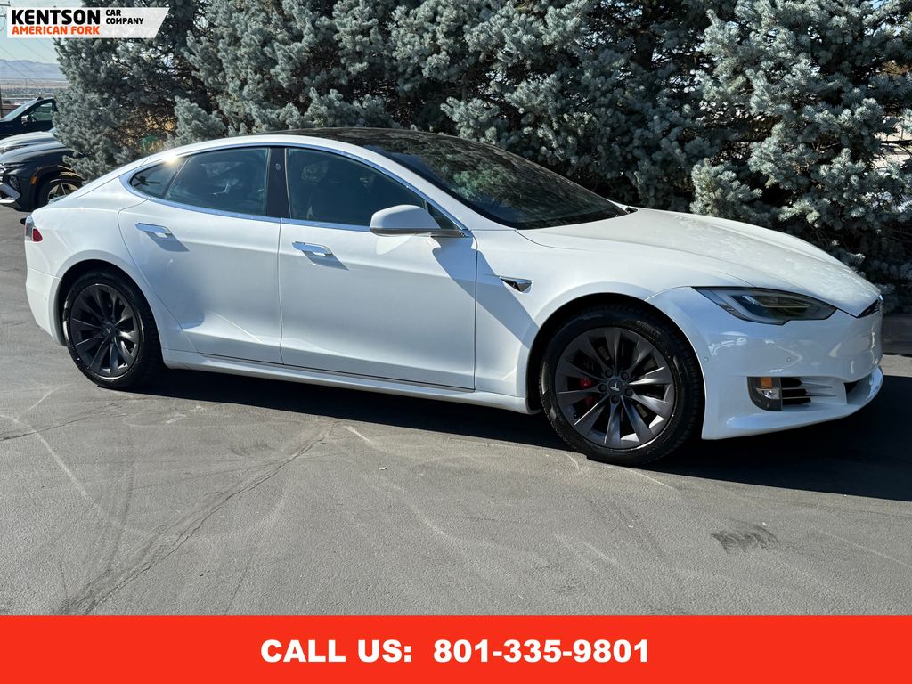 2020 Tesla Model S Performance photo 11