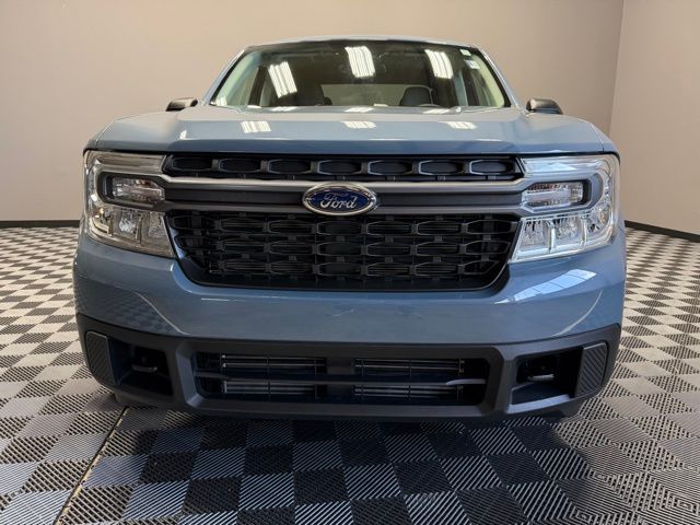 2024 Ford Maverick XLT photo 3