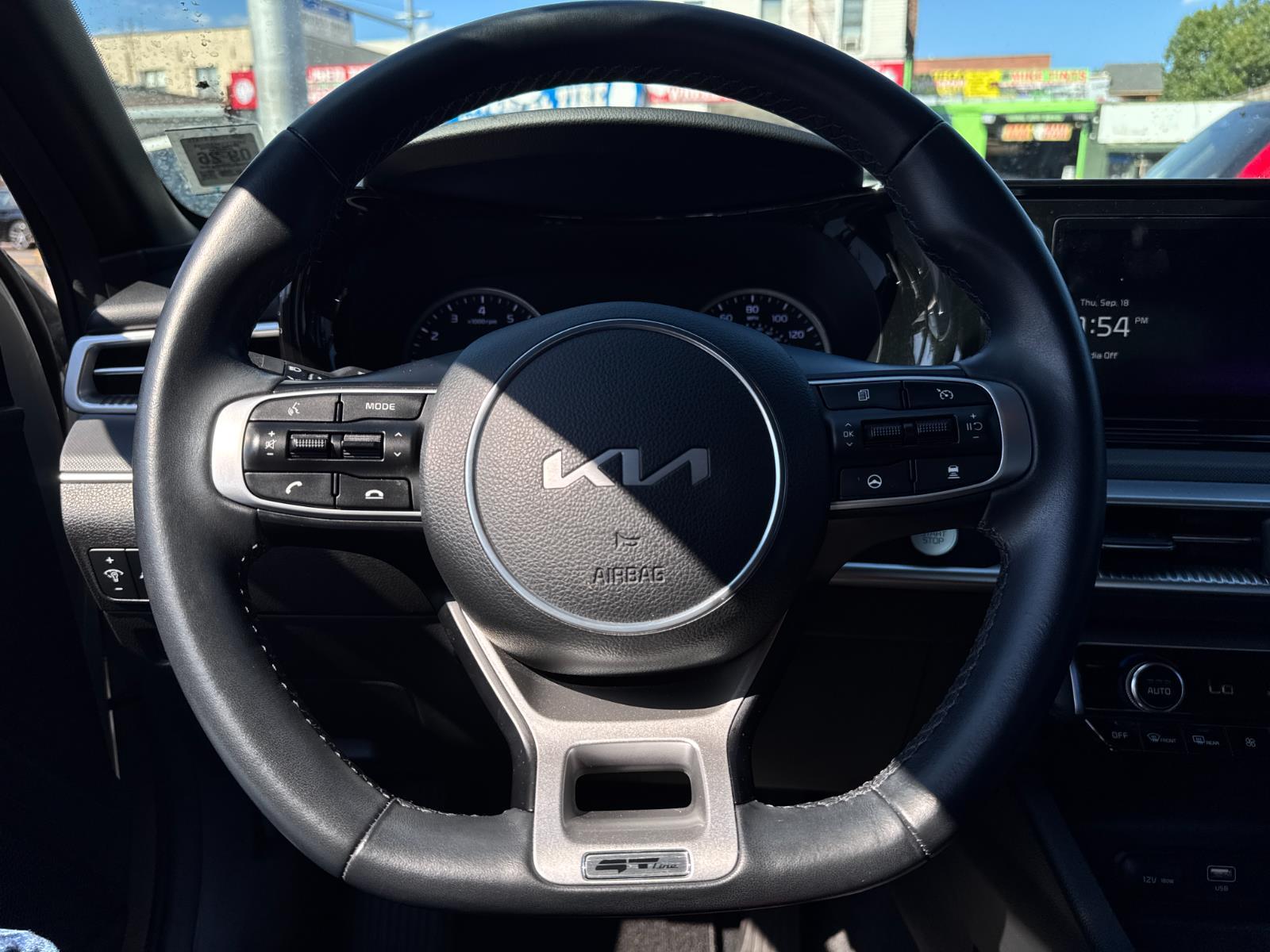 2023 Kia K5 GT-Line photo 16